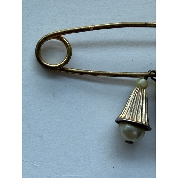 Antique Safety Pin Brooch Gold Tone With Faux Pearls - Picture 3 of 8